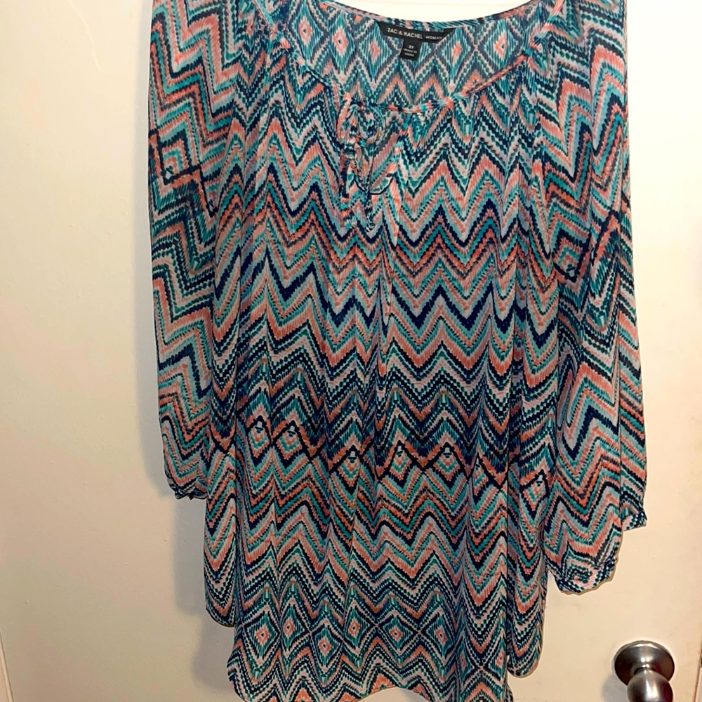 Zac & Rachel Long Sleeve Blouse: Teal Chevron/Herringbone Top